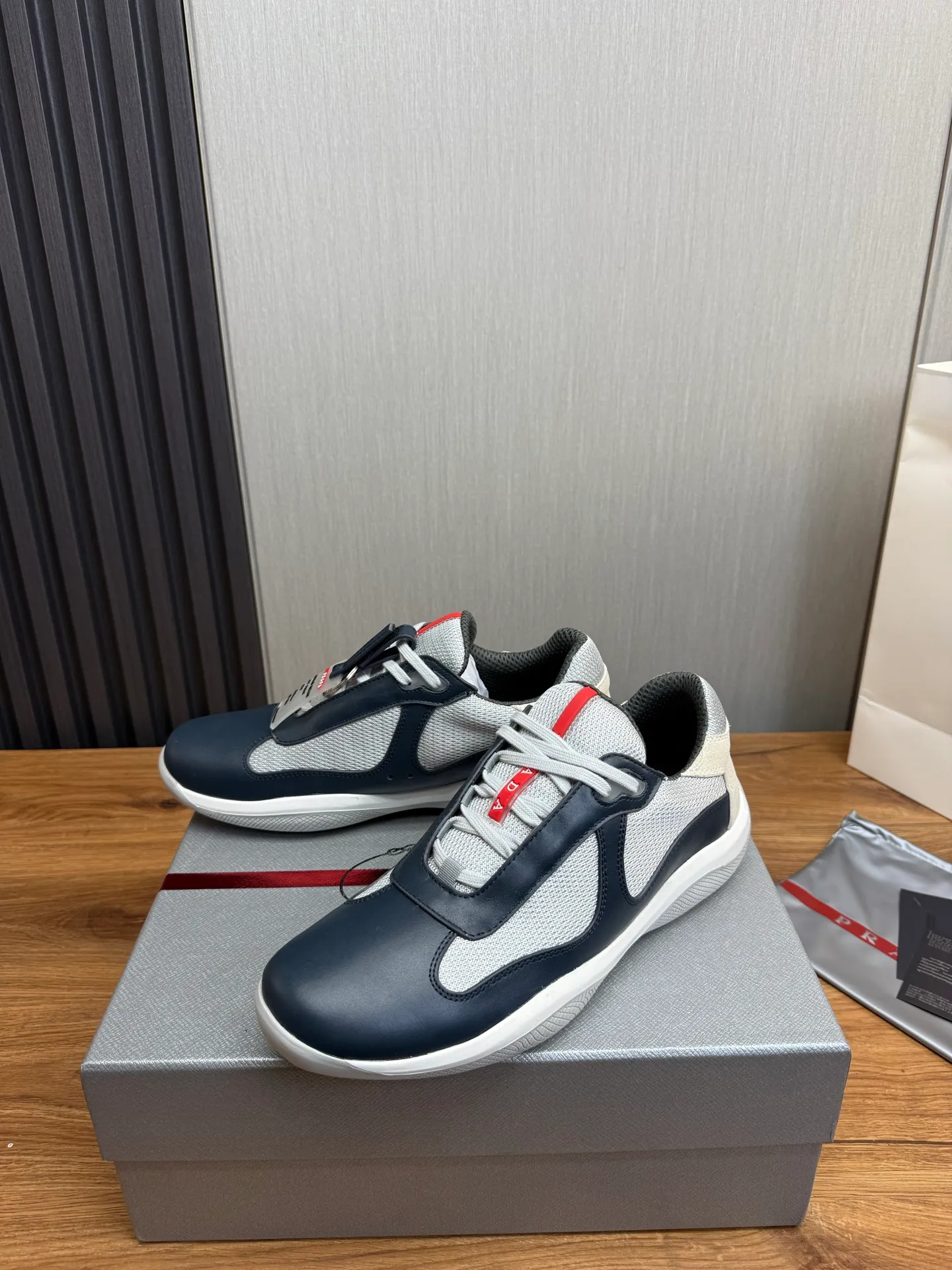 Men's shoes 💰560💰 [PRADA] Men's shoes are popular in the counter, official website is synchronized, 1 high-quality shipment ✔️Original cowhide upper + cowhide lining, 1🆚1 replica, original sole, 38-45 (45 customized, non-refundable)
